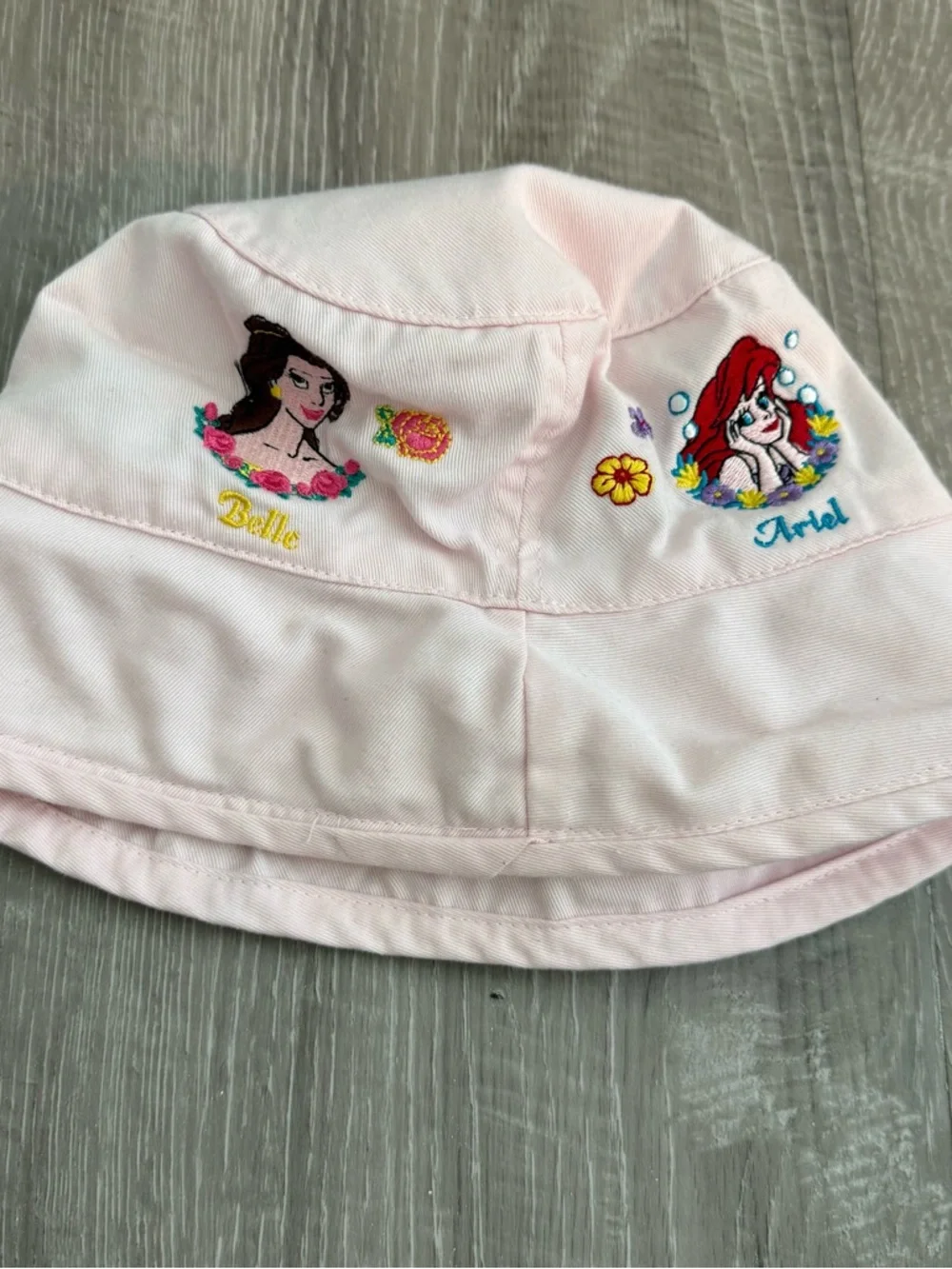 VTG 90s Mickey Inc Disneyland Princesses Pink Embroidered Youth Bucket Hat OS
